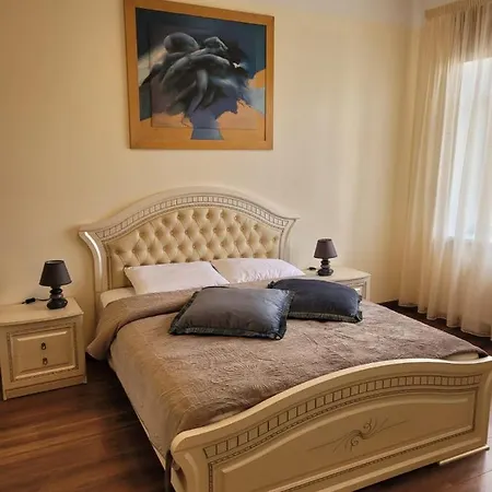 Talsu Vecpilsetas Apartmenti * Talsi